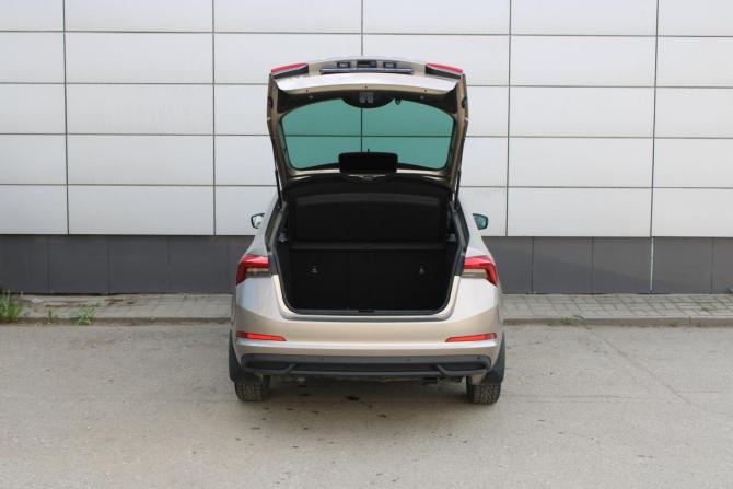Skoda Rapid II с пробегом 2020 года, цена 1 625 000 рублей, 69130 км, лифтбек, Автокод Объявления