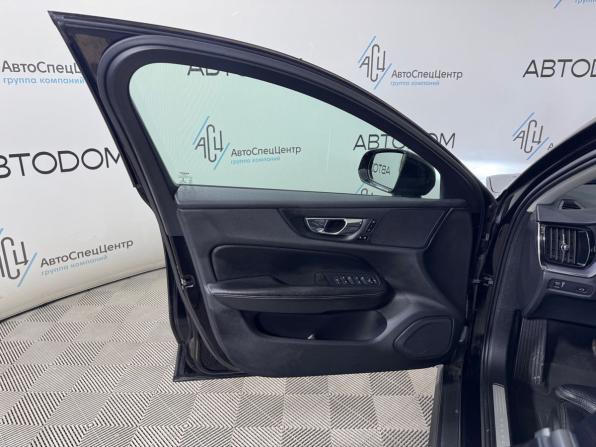 Volvo V60 Cross Country II с пробегом 2019 года, цена 2 889 000 рублей, 161055 км, универсал, Автокод Объявления