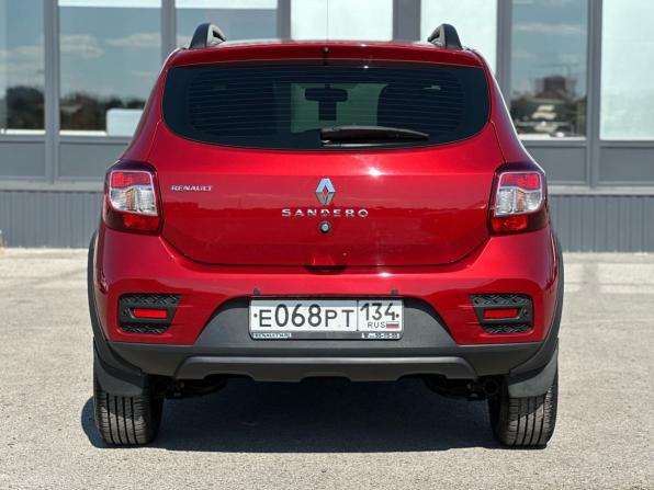 Renault Sandero II Рестайлинг с пробегом 2018 года, цена 1 430 000 рублей, 44297 км, хэтчбек, Автокод Объявления