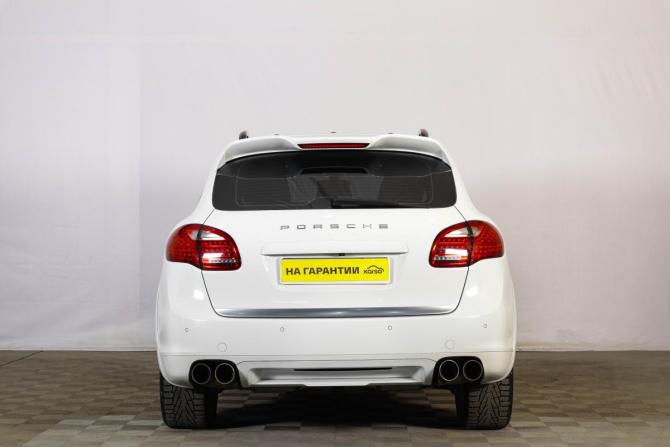 Porsche Cayenne II (958) с пробегом 2012 года, цена 2 069 000 рублей, 169000 км, внедорожник, Автокод Объявления