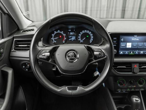 Skoda Rapid II с пробегом 2021 года, цена 1 650 000 рублей, 66505 км, лифтбек, Автокод Объявления