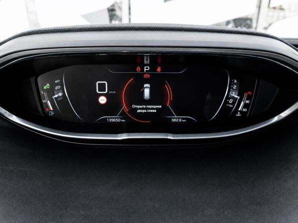 Peugeot 5008 II с пробегом 2018 года, цена 1 837 500 рублей, 139650 км, внедорожник, Автокод Объявления