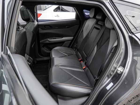 Changan UNI-V I с пробегом 2023 года, цена 2 280 000 рублей, 66615 км, лифтбек, Автокод Объявления