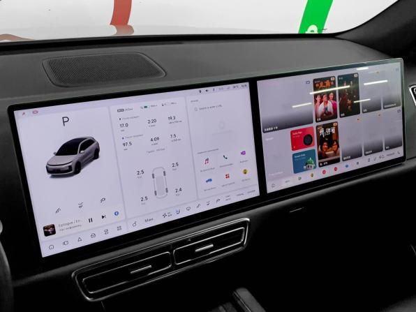 Li Auto (Lixiang) L6 с пробегом 2024 года, цена 5 540 000 рублей, 18500 км, внедорожник, Автокод Объявления