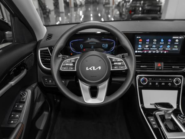Kia Seltos I Рестайлинг с пробегом 2026 года, цена 2 900 000 рублей, 50 км, внедорожник, Автокод Объявления