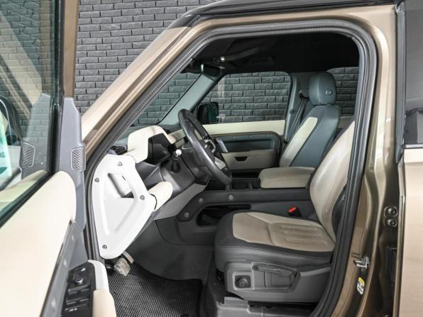Land Rover Defender II с пробегом 2020 года, цена 5 270 000 рублей, 57650 км, внедорожник, Автокод Объявления
