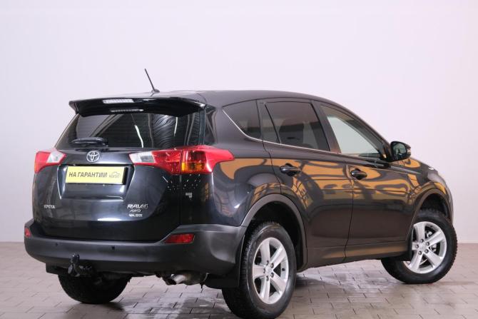 Toyota RAV4 IV (XA40) с пробегом 2013 года, цена 1 959 000 рублей, 235000 км, внедорожник, Автокод Объявления