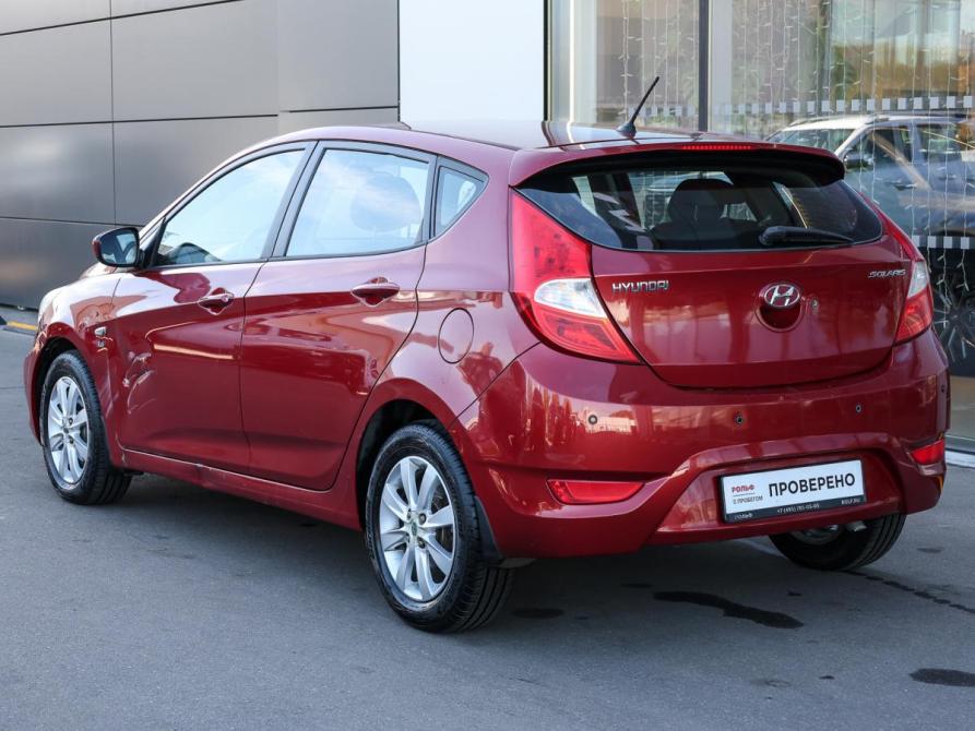 Hyundai Solaris I Москва  - изображение 7
