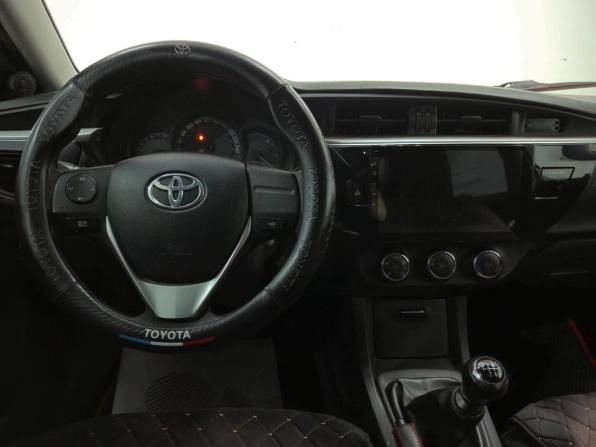 Toyota Corolla XI (E160 E170 E180) с пробегом 2016 года, цена 997 000 рублей, 430802 км, седан, Автокод Объявления