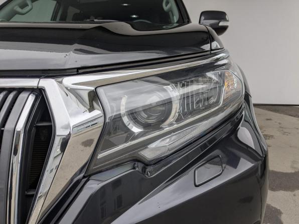 Toyota Land Cruiser Prado 150 Series Рестайлинг 3 с пробегом 2021 года, цена 6 570 000 рублей, 84301 км, внедорожник, Автокод Объявления