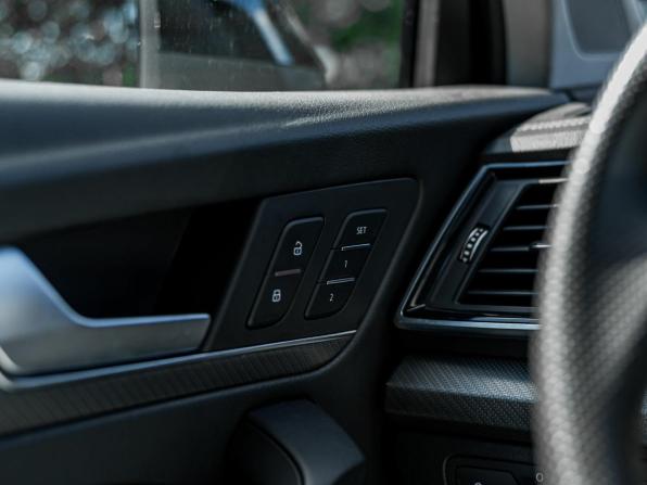 Audi Q5 II (FY) Рестайлинг с пробегом 2023 года, цена 4 200 000 рублей, 5498 км, внедорожник, Автокод Объявления