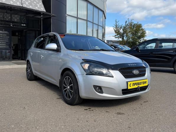 Kia Ceed I с пробегом 2007 года, цена 350 000 рублей, 256000 км, хэтчбек, Автокод Объявления