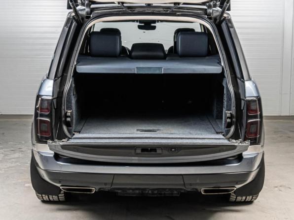 Land Rover Range Rover IV Рестайлинг с пробегом 2018 года, цена 7 035 000 рублей, 239537 км, внедорожник, Автокод Объявления