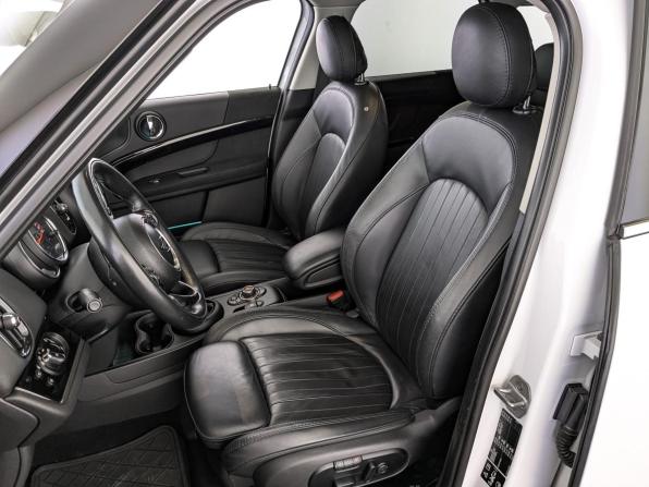 Mini Countryman II с пробегом 2018 года, цена 2 400 000 рублей, 118500 км, внедорожник, Автокод Объявления