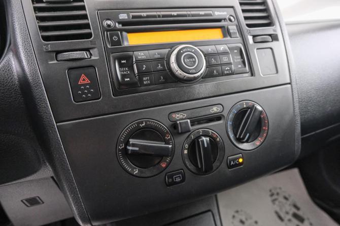 Nissan Tiida I Рестайлинг с пробегом 2010 года, цена 749 000 рублей, 185000 км, седан, Автокод Объявления