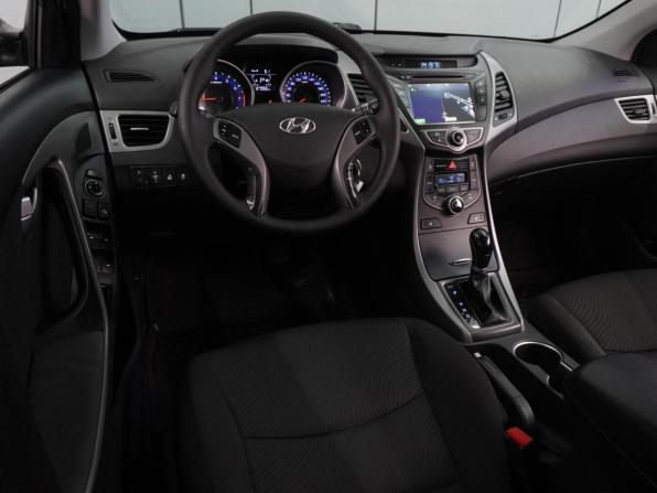 Hyundai Elantra V (MD) Рестайлинг с пробегом 2015 года, цена 1 149 000 рублей, 127068 км, седан, Автокод Объявления