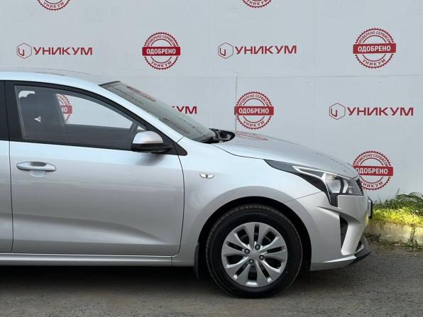 Kia Rio IV Рестайлинг с пробегом 2020 года, цена 1 799 000 рублей, 55988 км, седан, Автокод Объявления
