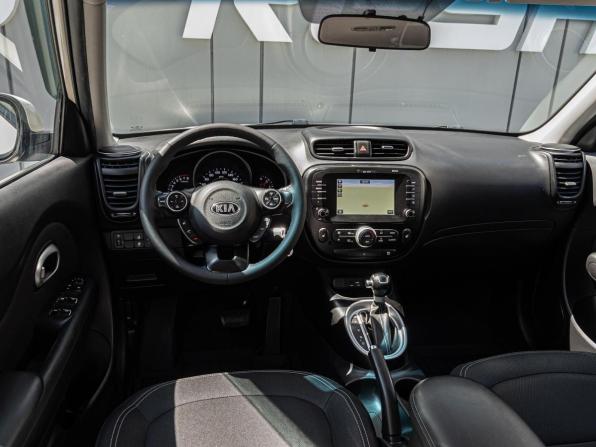 Kia Soul II Рестайлинг с пробегом 2017 года, цена 1 495 000 рублей, 157315 км, хэтчбек, Автокод Объявления