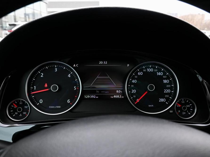 Volkswagen Touareg II Рестайлинг Волгоград  - изображение 14