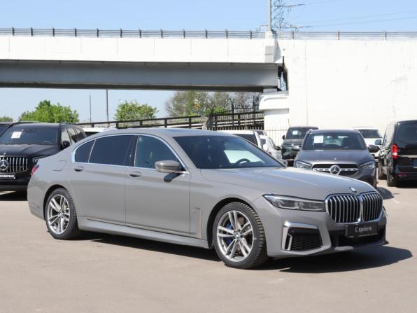 BMW 7 серии VI (G11/G12) Рестайлинг с пробегом 2019 года, цена 4 320 000 рублей, 240058 км, седан, Автокод Объявления