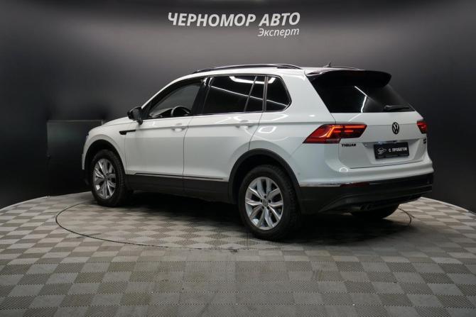 Volkswagen Tiguan II с пробегом 2017 года, цена 2 590 000 рублей, 165000 км, внедорожник, Автокод Объявления