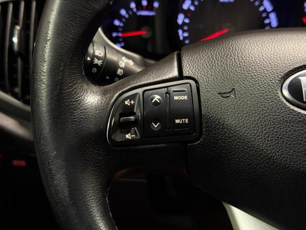 Kia Sportage III с пробегом 2013 года, цена 1 430 000 рублей, 216229 км, внедорожник, Автокод Объявления