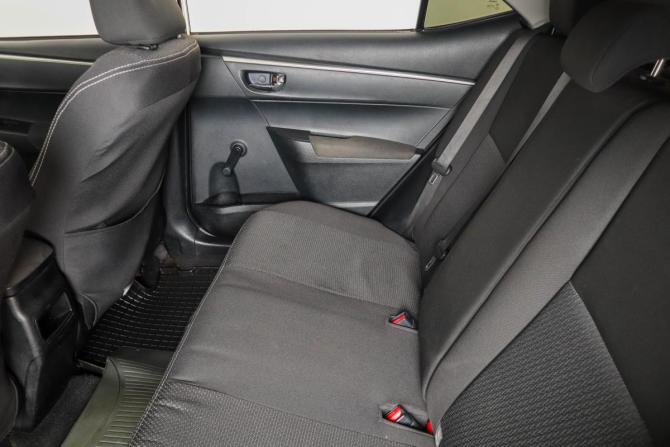 Toyota Corolla XI (E160 E170 E180) с пробегом 2014 года, цена 1 099 000 рублей, 230000 км, седан, Автокод Объявления