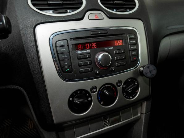 Ford Focus II Рестайлинг с пробегом 2011 года, цена 545 000 рублей, 332837 км, хэтчбек, Автокод Объявления