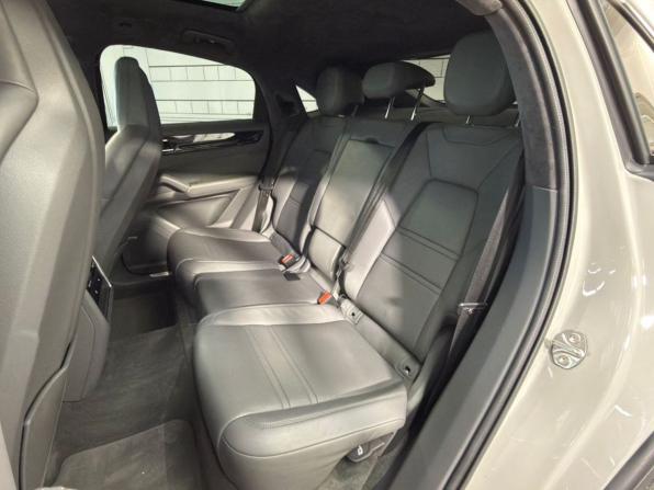 Porsche Cayenne III с пробегом 2021 года, цена 8 700 000 рублей, 93400 км, внедорожник, Автокод Объявления