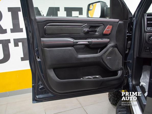 Ram 1500 V Рестайлинг с пробегом 2025 года, цена 13 699 000 рублей, 52 км, offers.body_type.unknown, Автокод Объявления
