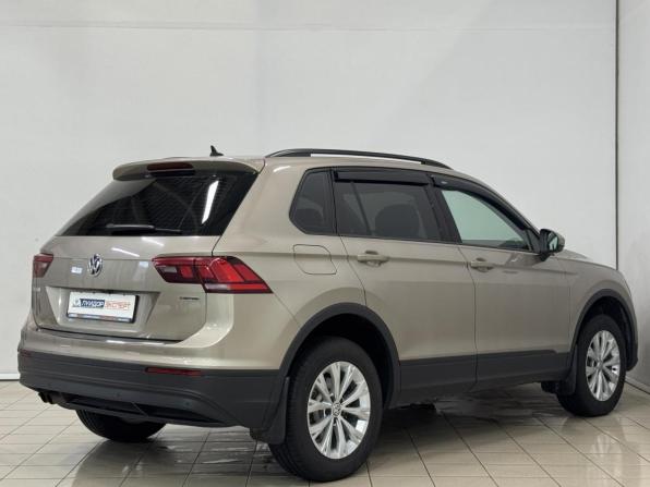 Volkswagen Tiguan II с пробегом 2020 года, цена 2 700 000 рублей, 123363 км, внедорожник, Автокод Объявления