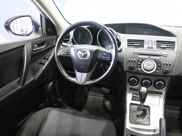 Mazda 3 II (BL) Рестайлинг с пробегом 2011 года, цена 879 900 рублей, 222000 км, седан, Автокод Объявления