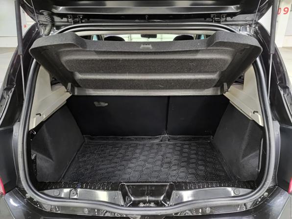 Renault Sandero II Рестайлинг с пробегом 2019 года, цена 1 185 000 рублей, 50096 км, хэтчбек, Автокод Объявления