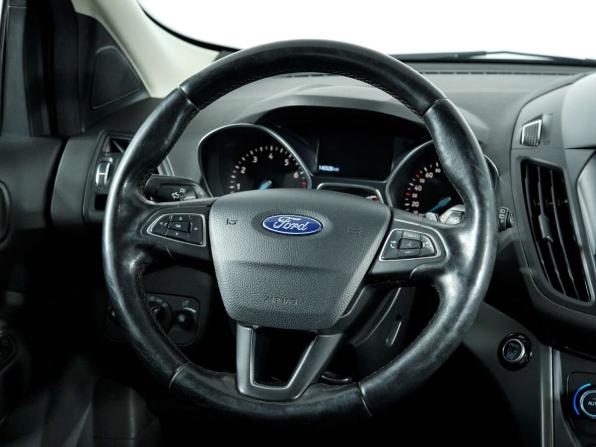 Ford Kuga II Рестайлинг с пробегом 2018 года, цена 1 598 000 рублей, 140528 км, внедорожник, Автокод Объявления