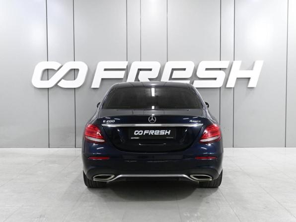 Mercedes-Benz E-Класс V (W213 S213 C238) с пробегом 2018 года, цена 3 190 000 рублей, 150101 км, седан, Автокод Объявления