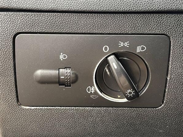 Skoda Fabia I Рестайлинг с пробегом 2006 года, цена 299 000 рублей, 319393 км, хэтчбек, Автокод Объявления