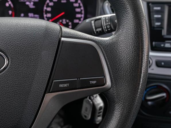 Hyundai Solaris II с пробегом 2019 года, цена 1 220 000 рублей, 130269 км, седан, Автокод Объявления