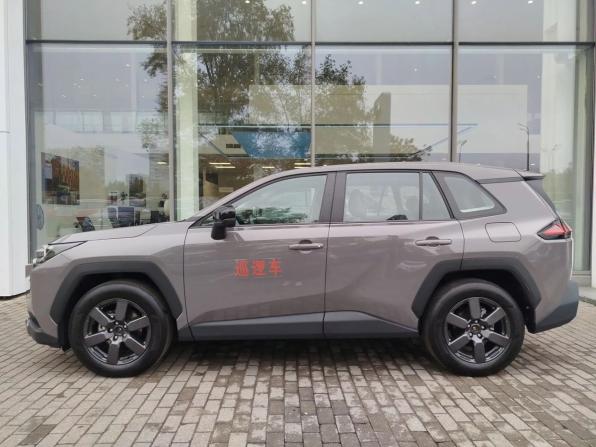 Toyota RAV4 VI (XA60) с пробегом 2026 года, цена 4 500 000 рублей, 13 км, внедорожник, Автокод Объявления