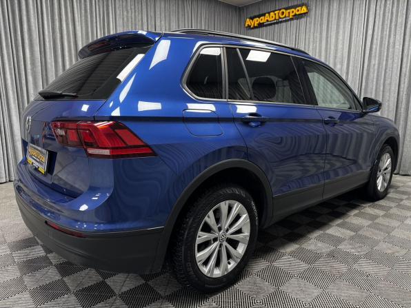 Volkswagen Tiguan II с пробегом 2019 года, цена 2 675 000 рублей, 46968 км, внедорожник, Автокод Объявления