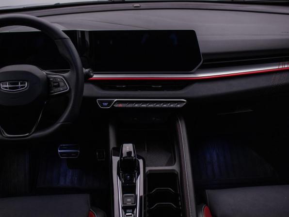 Geely Coolray I Рестайлинг с пробегом 2024 года, цена 2 177 000 рублей, 22800 км, внедорожник, Автокод Объявления