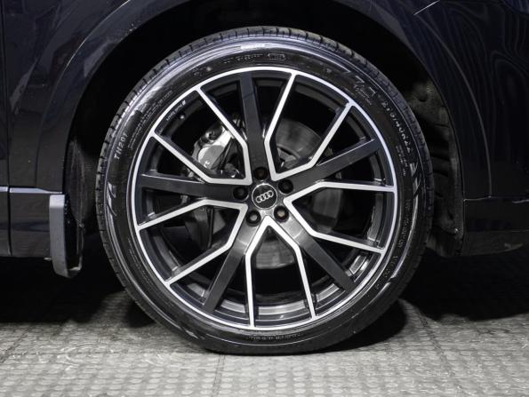 Audi Q8 I (4M) с пробегом 2019 года, цена 6 300 000 рублей, 175457 км, внедорожник, Автокод Объявления