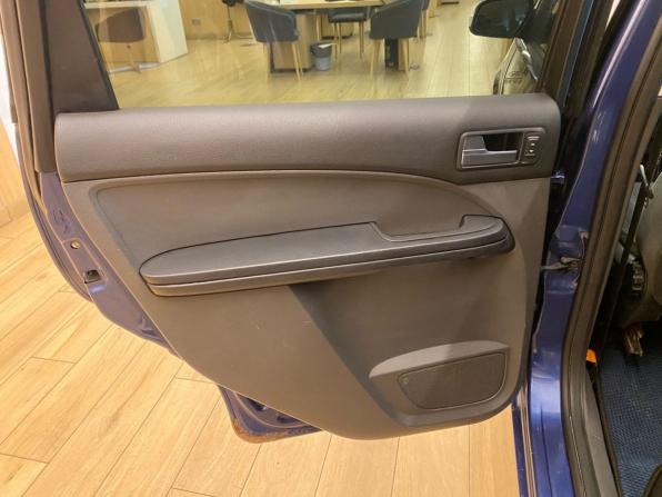 Ford C-MAX I с пробегом 2006 года, цена 428 000 рублей, 209000 км, компактвэн, Автокод Объявления