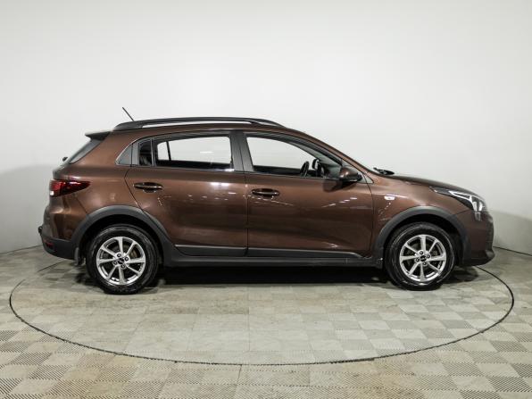 Kia Rio IV Рестайлинг с пробегом 2021 года, цена 1 589 777 рублей, 112800 км, хэтчбек, Автокод Объявления