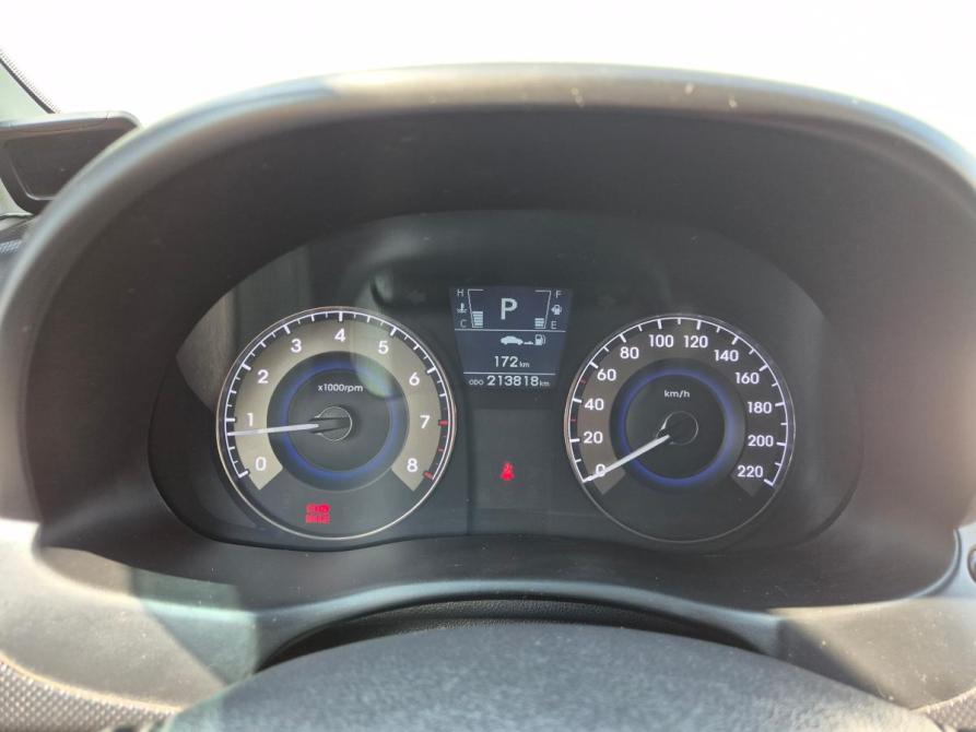 Hyundai Solaris I Екатеринбург  - изображение 9