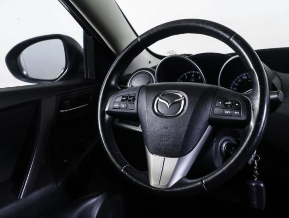 Mazda 3 II (BL) Рестайлинг с пробегом 2012 года, цена 948 000 рублей, 130705 км, седан, Автокод Объявления