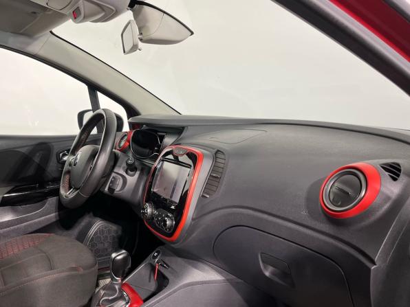 Renault Kaptur I с пробегом 2018 года, цена 1 320 000 рублей, 97154 км, внедорожник, Автокод Объявления
