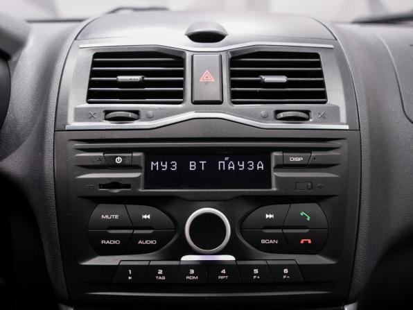 Lada (ВАЗ) Granta I Рестайлинг с пробегом 2019 года, цена 696 000 рублей, 134000 км, хэтчбек, Автокод Объявления