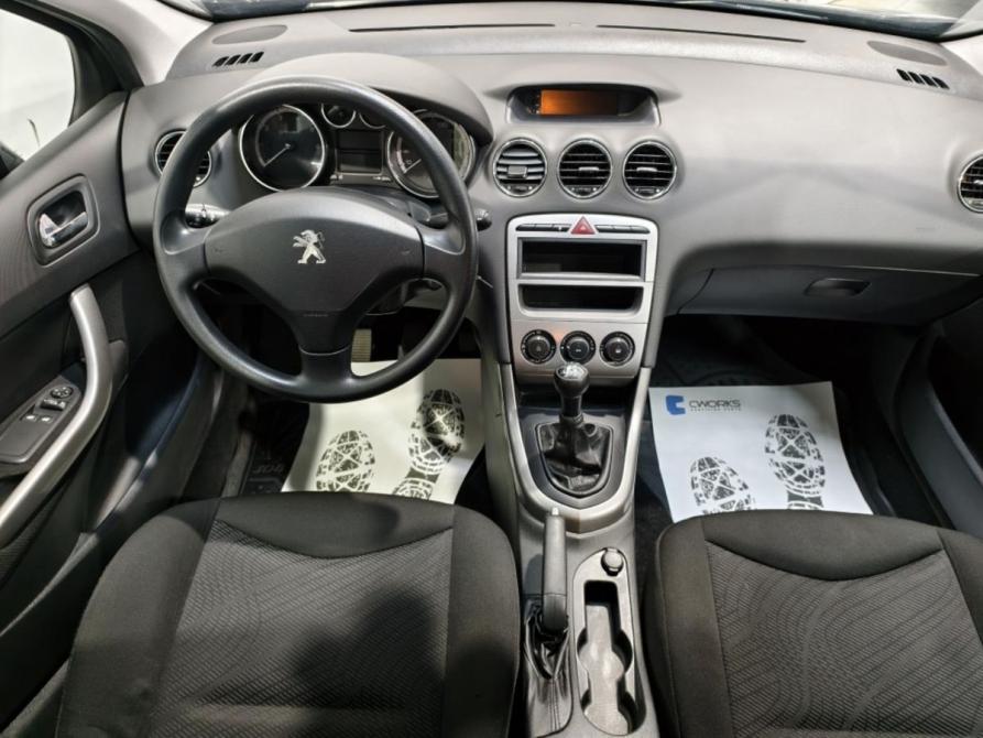 Peugeot 308 I Рестайлинг Курск  - изображение 8