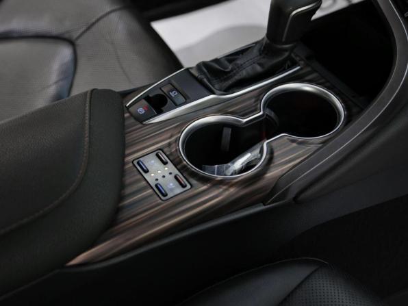 Toyota Camry VIII (XV70) с пробегом 2019 года, цена 1 649 000 рублей, 79000 км, седан, Автокод Объявления