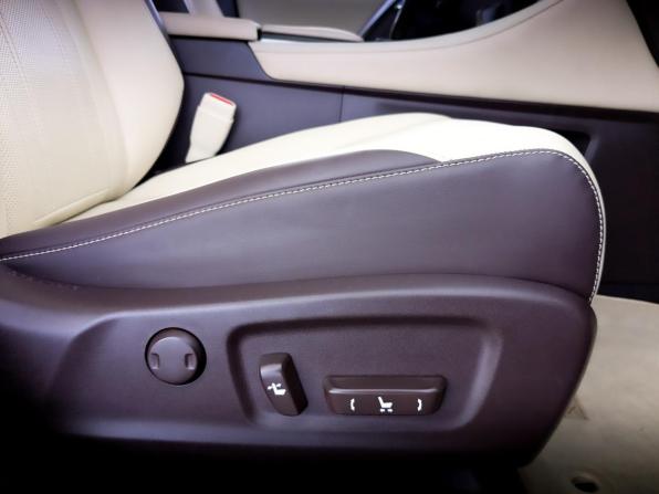Lexus RX IV с пробегом 2015 года, цена 4 150 000 рублей, 96946 км, внедорожник, Автокод Объявления